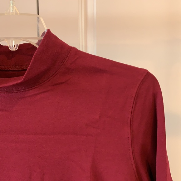 Appleseed's Women's Black Cherry Mock Turtleneck NWT - Picture 2 of 8